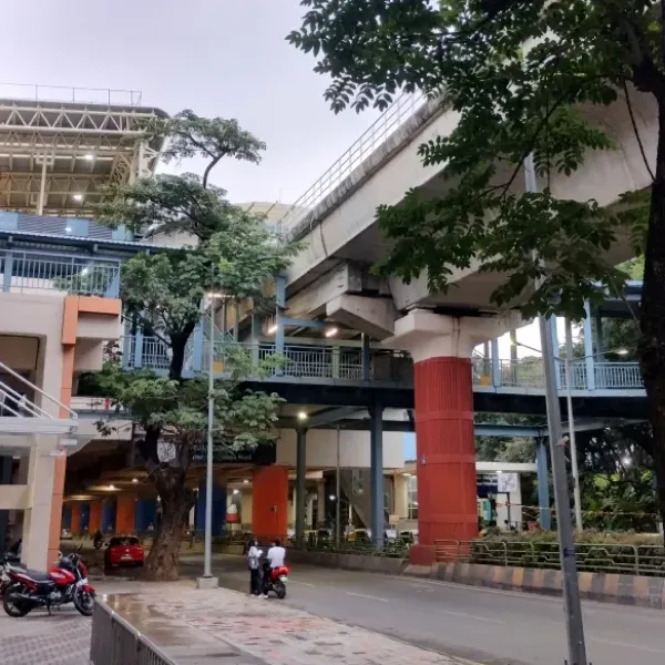 RV Road Metro